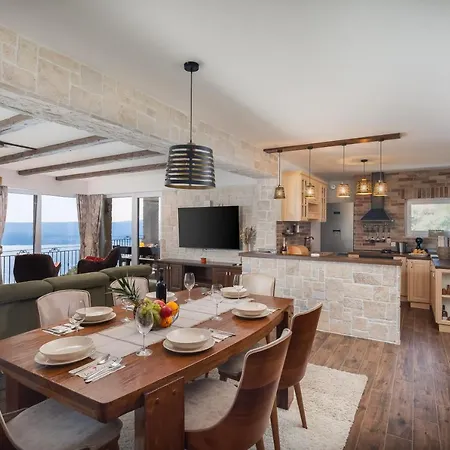 La Montagna Holiday home