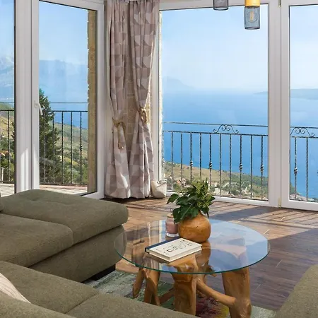 Holiday home La Montagna Lokva Rogoznica