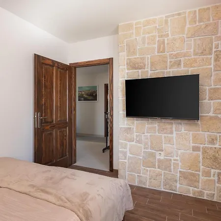 La Montagna Holiday home *