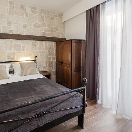 La Montagna - Private Heated Pool