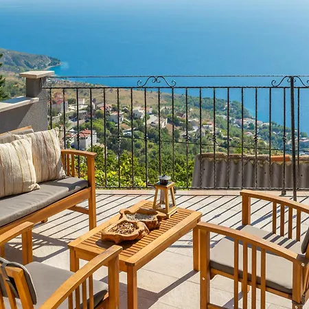 La Montagna - Private Heated Pool * 로크바 로고즈니차