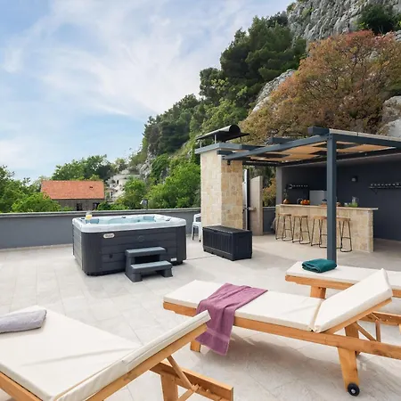 La Montagna Holiday home *