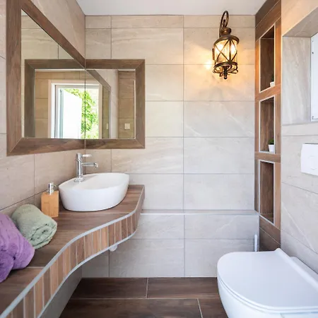 La Montagna Holiday home Lokva Rogoznica