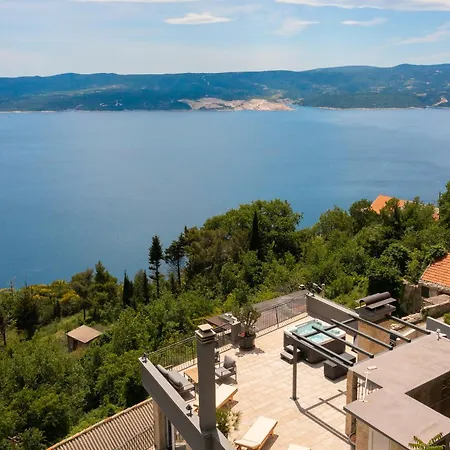 펜션 La Montagna - Private Heated Pool