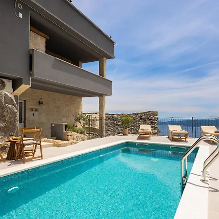 펜션 La Montagna - Private Heated Pool